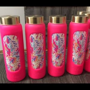 Lilly Pulitzer Glass Water Bottle